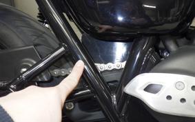 TRIUMPH BONNEVILLE T100 2025