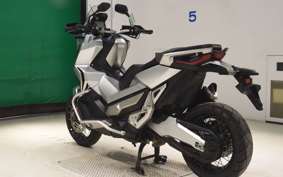 HONDA X-ADV 750 2018 RC95