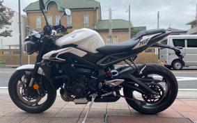 TRIUMPH TRIUMPH STREET TRIPLE R 2024 HDA604