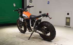 YAMAHA TW225 DG09J