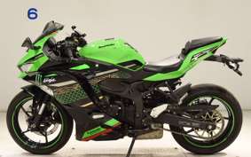 KAWASAKI ZX-25R ZX250E