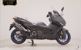 YAMAHA T-MAX 560 2026 SJ21J