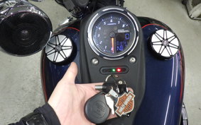 HARLEY FXDB 1580 2013