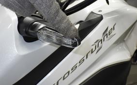 HONDA VFR800X 2018 RC80