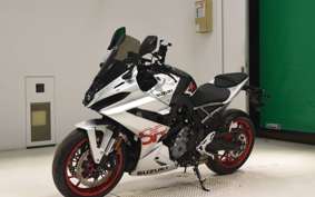 SUZUKI GSX-8R EM1AA