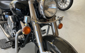 YAMAHA DRAGSTAR 1100 CLASSIC 2004 VP13J