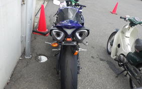 YAMAHA YZF-R1