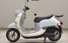 YAMAHA VINO 50 Gen.4 AY02