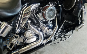 HARLEY  HARLEY FLTRU103 2013 KGM