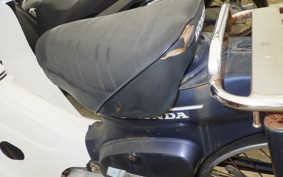 HONDA C90 SUPER CUB HA02