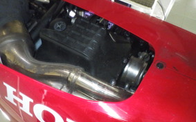 HONDA CBR650R E-Clutch 2025 RH17
