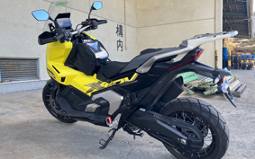HONDA X-ADV 750 2025