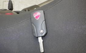 DUCATI ディアベルカーボン 2011