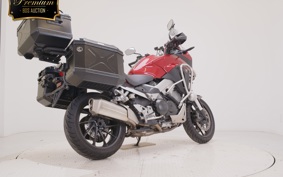 HONDA VFR800X 2018 RC80