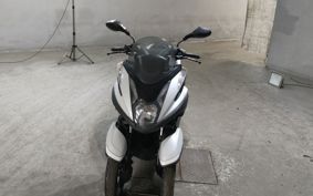 YAMAHA TRICITY 125 SE82J