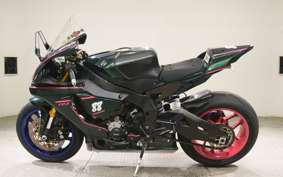 YAMAHA YZF-R1 2016