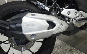 YAMAHA FZ25