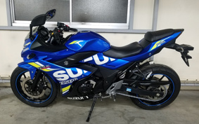 SUZUKI GSX250 R DN11A