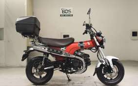 HONDA DAX 125 2014 JB04