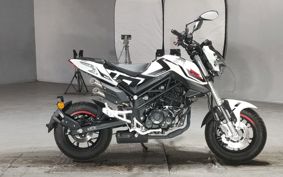 BENELLI TNT125 ..