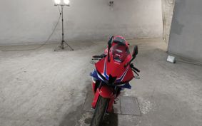 HONDA CBR600RR 2024 PC40