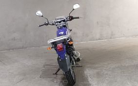 YAMAHA AG125 CE28