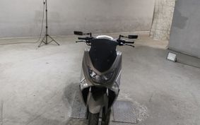 YAMAHA N-MAX 125 SE86J