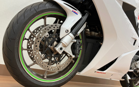 HONDA VFR800F 2015 RC79