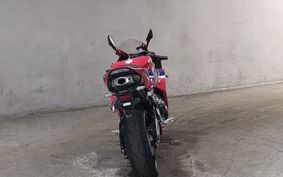 HONDA CBR600RR PC40