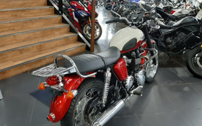 TRIUMPH BONNEVILLE T100 2012 TJ9157