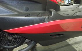 YAMAHA CYGNUS 125 XSR 2 2004 SE44J