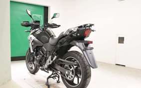 SUZUKI Vｽﾄﾛｰﾑ250A