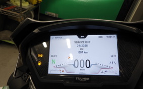 TRIUMPH STREET TRIPLE RS 2021