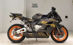 HONDA CBR1000RR 2004