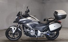 HONDA NC 700 X DCT RC63