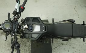 HUSQVARNA SVARTPILEN 401 2024