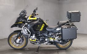 BMW R1250GS ADVENTURE 2021 0M11