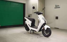 HONDA EM1 e: 2019 EF16