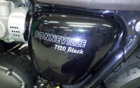 TRIUMPH BONNEVILLE T120 2017