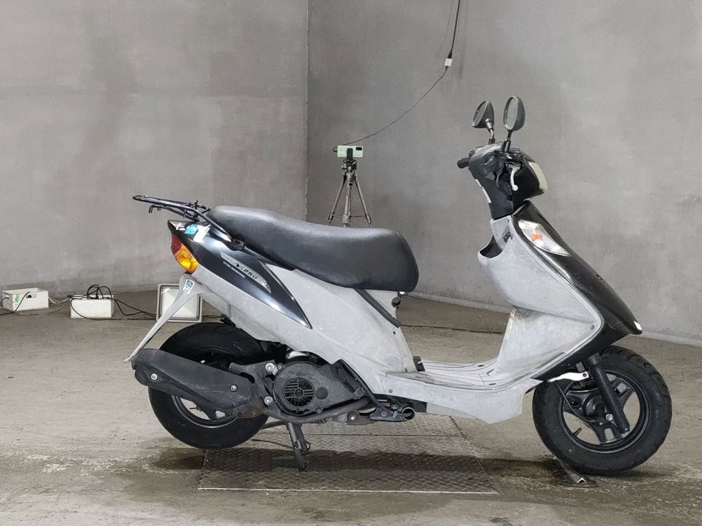 Фото Suzuki ADDRESS V125 с японского аукциона