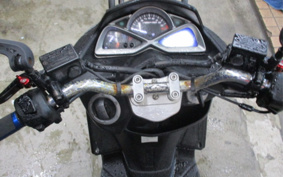 YAMAHA MAJESTYS SG28J