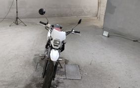 HONDA XR100 MOTARD HD13