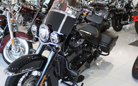 HARLEY FLHCS 1988 YBK