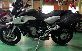 MV AGUSTA STRADALE 800 2019 ZCGS320
