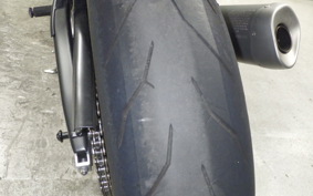 YAMAHA YZF-R6 2010