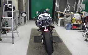 YAMAHA YZF-R1 2013