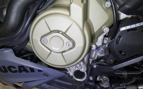 DUCATI STREETFIGHTER V4 S 2023