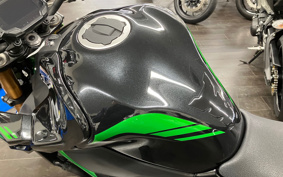 KAWASAKI Z900 SE 2022 ZR900B
