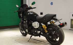 YAMAHA XJR1300 C 2017