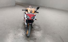 HONDA CBR250R MC41